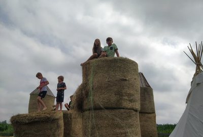 838b3c60-9e28-4c46-b921-6743df0234bf