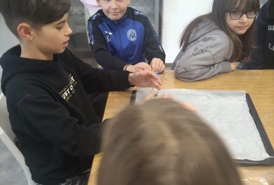 ea393d33-10eb-4355-9e1f-ad1d64de0b38